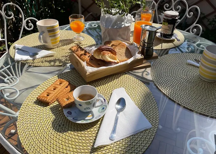 Apartamento Terrace & 1930s Charm - Vatican Walk